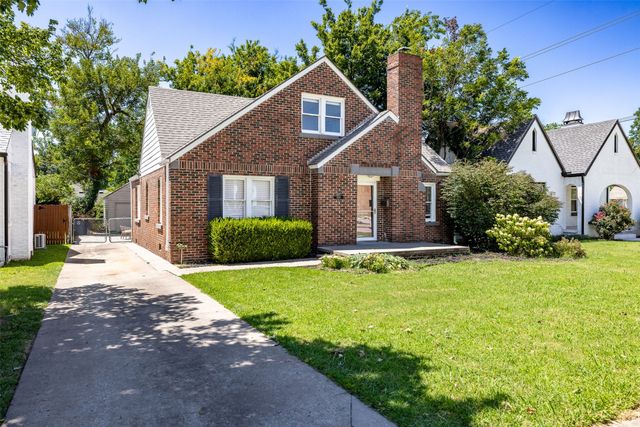 1208 S Columbia Avenue, Tulsa, OK 74104