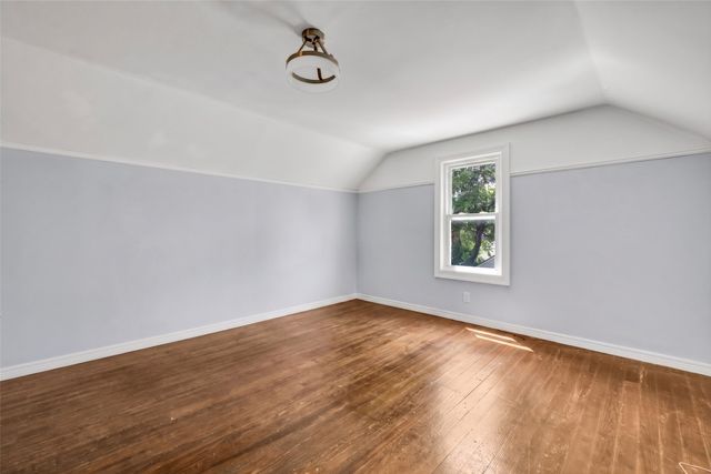 1208 S Columbia Avenue, Tulsa, OK 74104