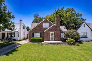 1208 S Columbia Avenue, Tulsa, OK 74104