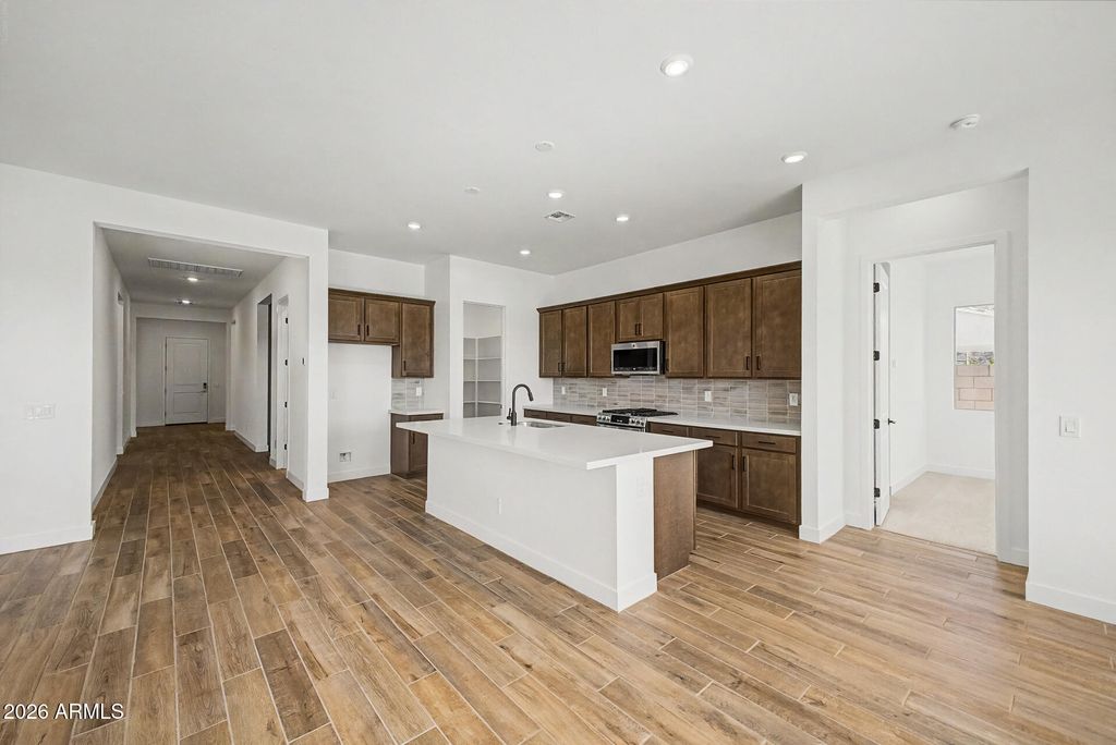 20366 N 222ND Drive, Surprise, AZ 85387 — photo 3