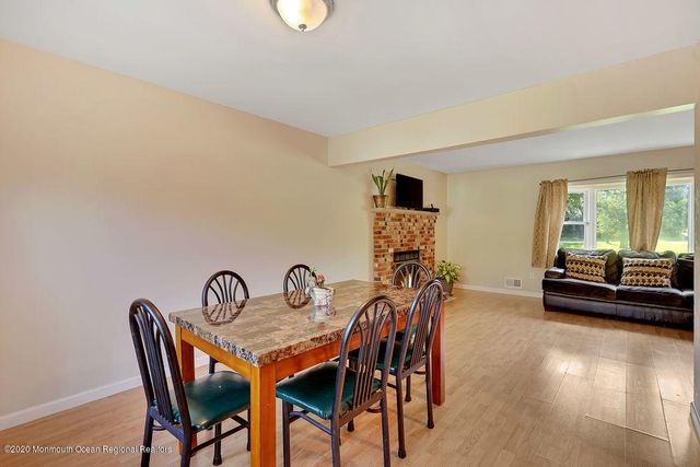 95 S Hope Chapel Road, Jackson, NJ 08527