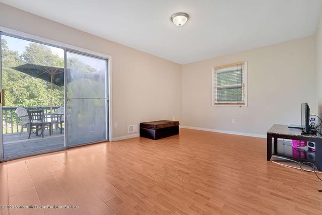 95 S Hope Chapel Road, Jackson, NJ 08527