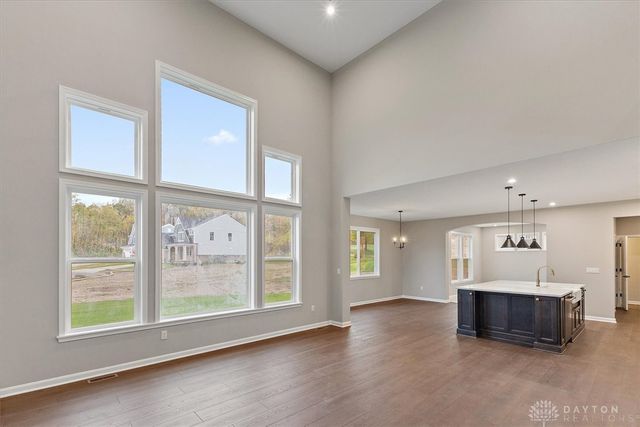 2379 Forest Oaks Drive, Beavercreek, OH 45431