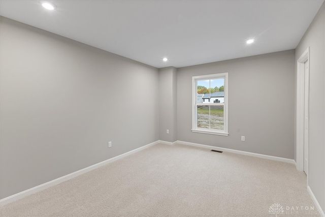 2379 Forest Oaks Drive, Beavercreek, OH 45431