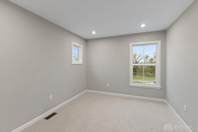 2379 Forest Oaks Drive, Beavercreek, OH 45431