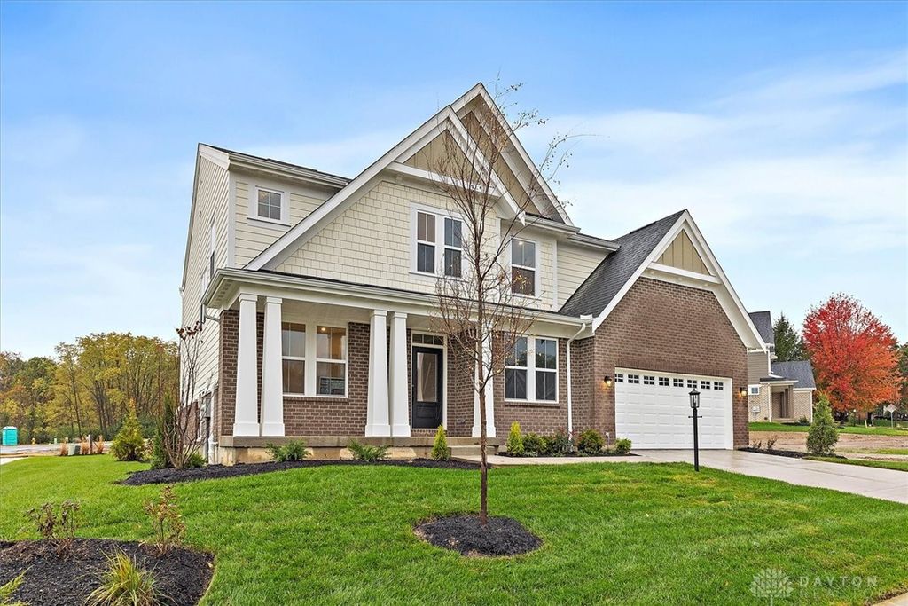 2379 Forest Oaks Drive, Beavercreek, OH 45431