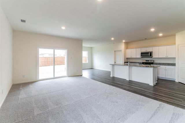 1809 Sandlin Drive, Forney, TX 75126