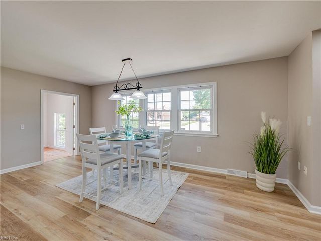 79 Tide Mill LN, Hampton, VA 23666