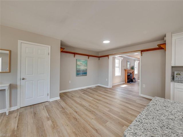 79 Tide Mill LN, Hampton, VA 23666