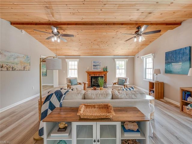 79 Tide Mill LN, Hampton, VA 23666