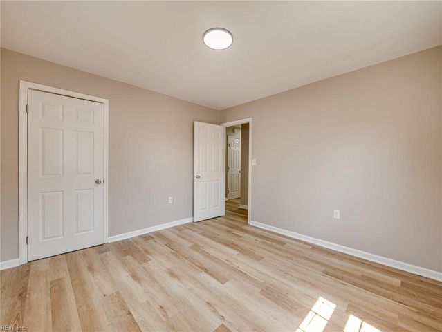 79 Tide Mill LN, Hampton, VA 23666