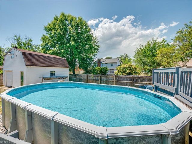 79 Tide Mill LN, Hampton, VA 23666