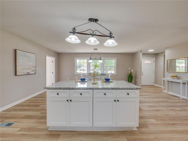 79 Tide Mill LN, Hampton, VA 23666