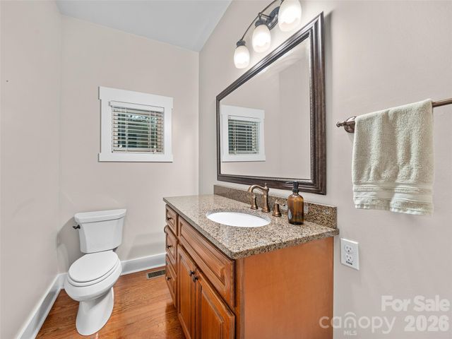 6 Oak Springs Drive, Arden, NC 28704