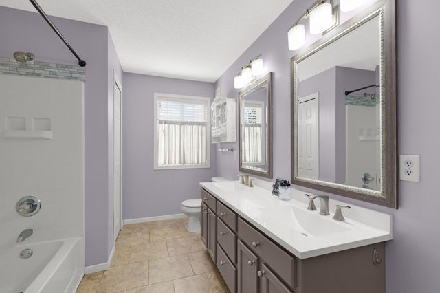 14211 Avalon Path 503, Rosemount, MN 55068