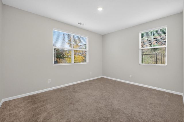 3225 Sunny Gate Ln, Folsom, CA 95630