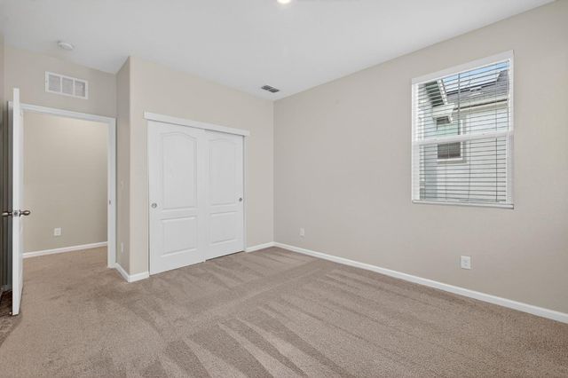 3225 Sunny Gate Ln, Folsom, CA 95630