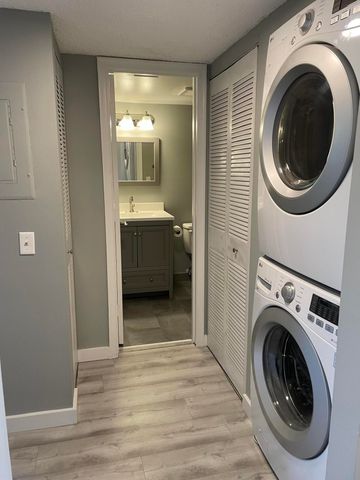 2800 Palmwood Terrace P221, Boca Raton, FL 33431