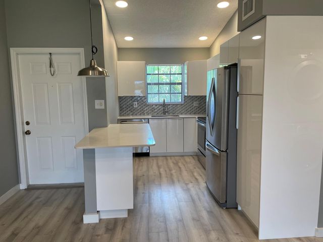 2800 Palmwood Terrace P221, Boca Raton, FL 33431