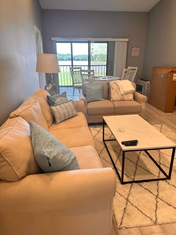 2800 Palmwood Terrace P221, Boca Raton, FL 33431