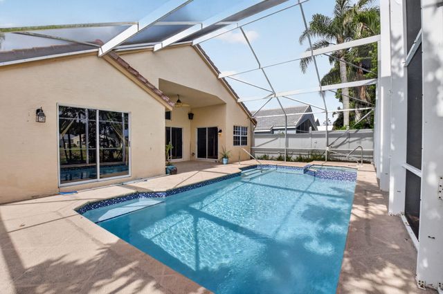 7558 Ironbridge Circle, Delray Beach, FL 33446
