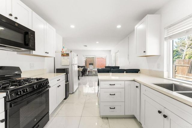 160 Cedar Street, El Cajon, CA 92021