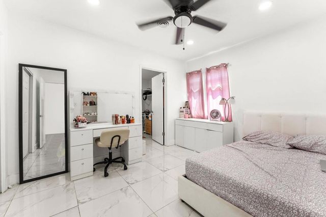 160 Cedar Street, El Cajon, CA 92021