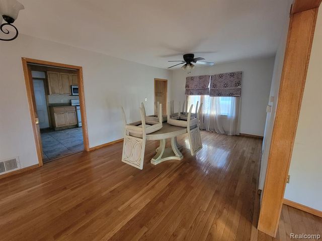 6520 Hartwell Street, Dearborn, MI 48126