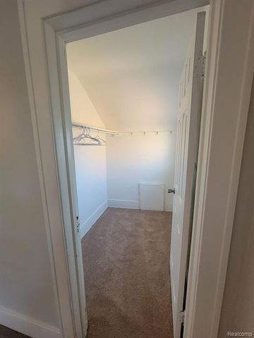 6520 Hartwell Street, Dearborn, MI 48126