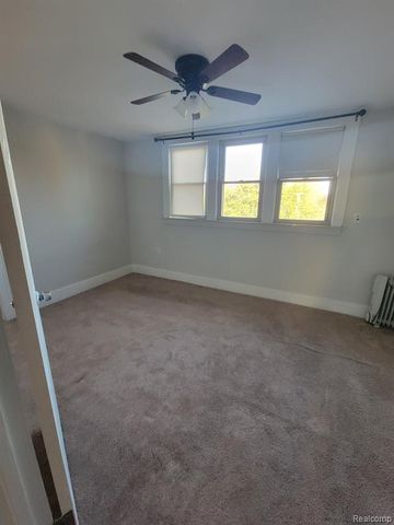 6520 Hartwell Street, Dearborn, MI 48126