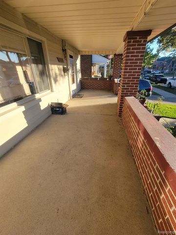 6520 Hartwell Street, Dearborn, MI 48126