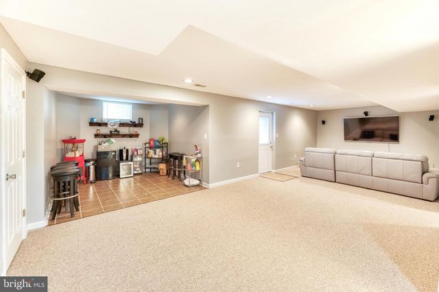 8911 DANGERFIELD PL, Clinton, MD 20735