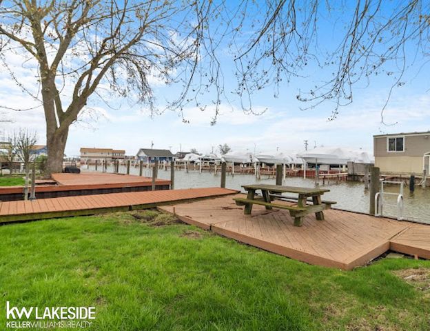 28794 Field Street, Chesterfield Twp, MI 48047