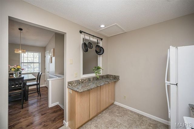 1450 Bluebird Terrace, Brentwood, MO 63144