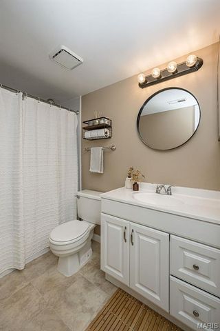 1450 Bluebird Terrace, Brentwood, MO 63144