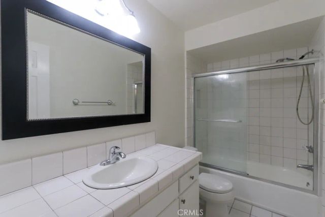564 N Bellflower Boulevard 218, Long Beach, CA 90814