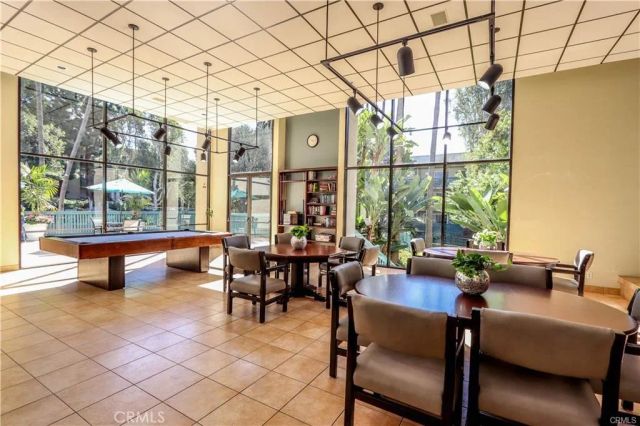 564 N Bellflower Boulevard 218, Long Beach, CA 90814