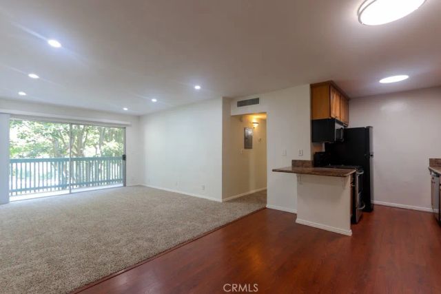 564 N Bellflower Boulevard 218, Long Beach, CA 90814
