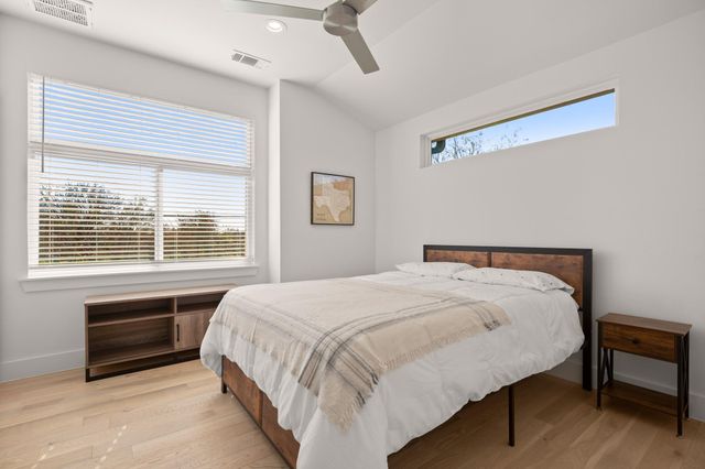 3506 Pennsylvania Ave 1, Austin, TX 78721