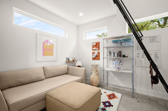 3506 Pennsylvania Ave 1, Austin, TX 78721