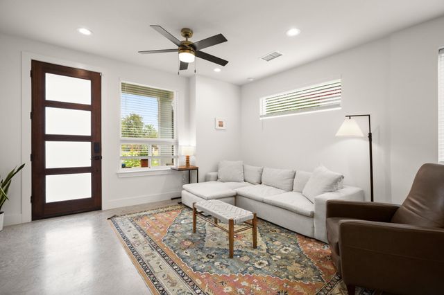 3506 Pennsylvania Ave 1, Austin, TX 78721