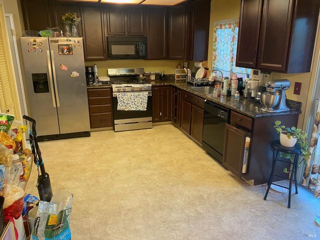 505 Crested Dr, Suisun City, CA 94585