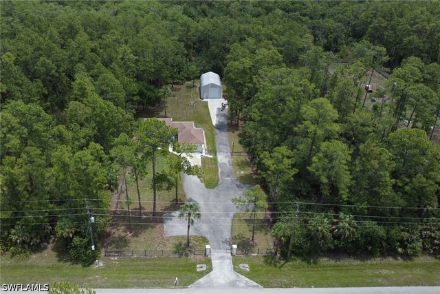 3110 Desoto BLVD S, Naples, FL 34117