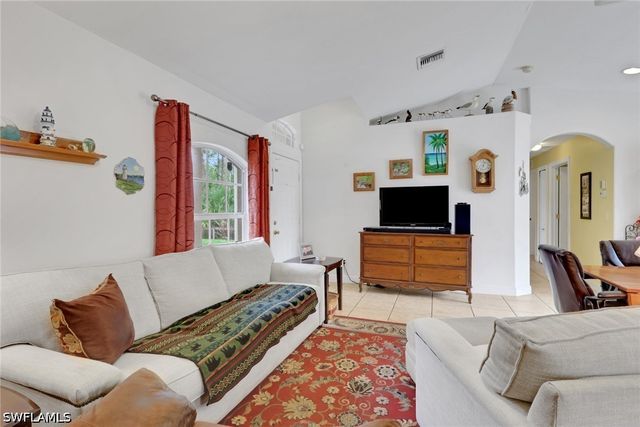 3110 Desoto BLVD S, Naples, FL 34117