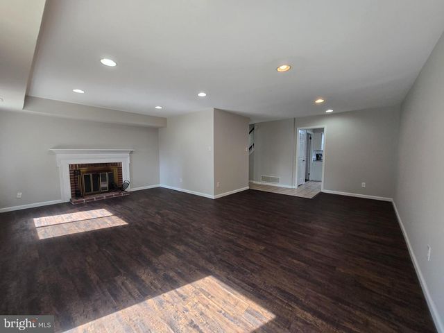 1006 WORTHINGTON DR, Exton, PA 19341