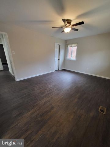 1006 WORTHINGTON DR, Exton, PA 19341