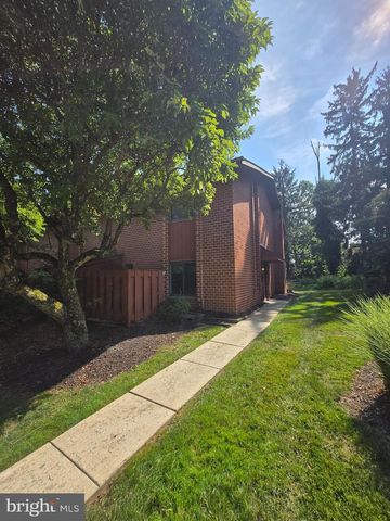 1006 WORTHINGTON DR, Exton, PA 19341