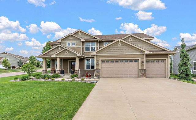 19320 Hudson Court, Lakeville, MN 55044