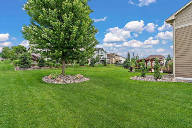 19320 Hudson Court, Lakeville, MN 55044