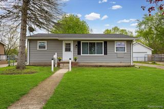 719 Hartner Drive, Holly, MI 48442